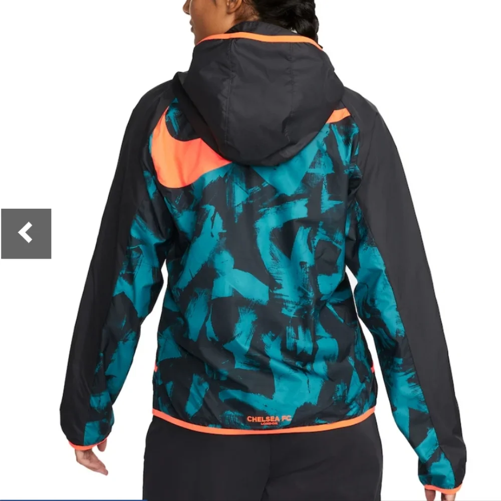 Nike chelsea zipper
